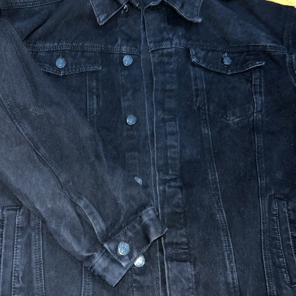 Oversized boxy black jean jacket - Picture 2 of 3